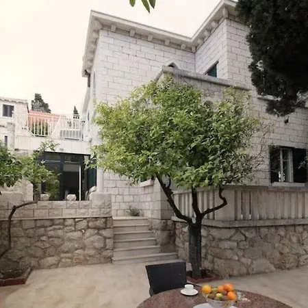 Holiday home Beachfront *